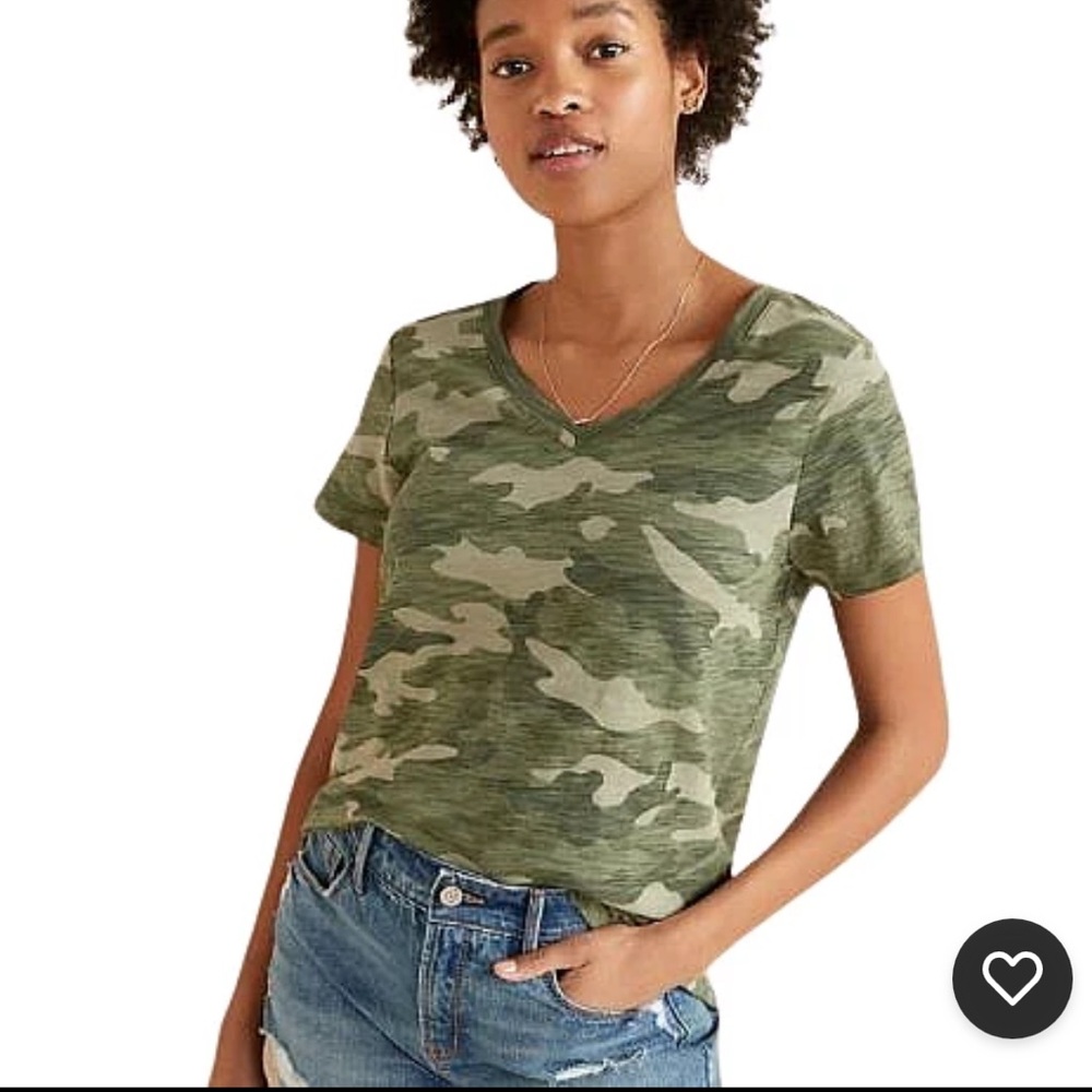 Old Navy Green Camouflage Short Sleeve T-Shirt